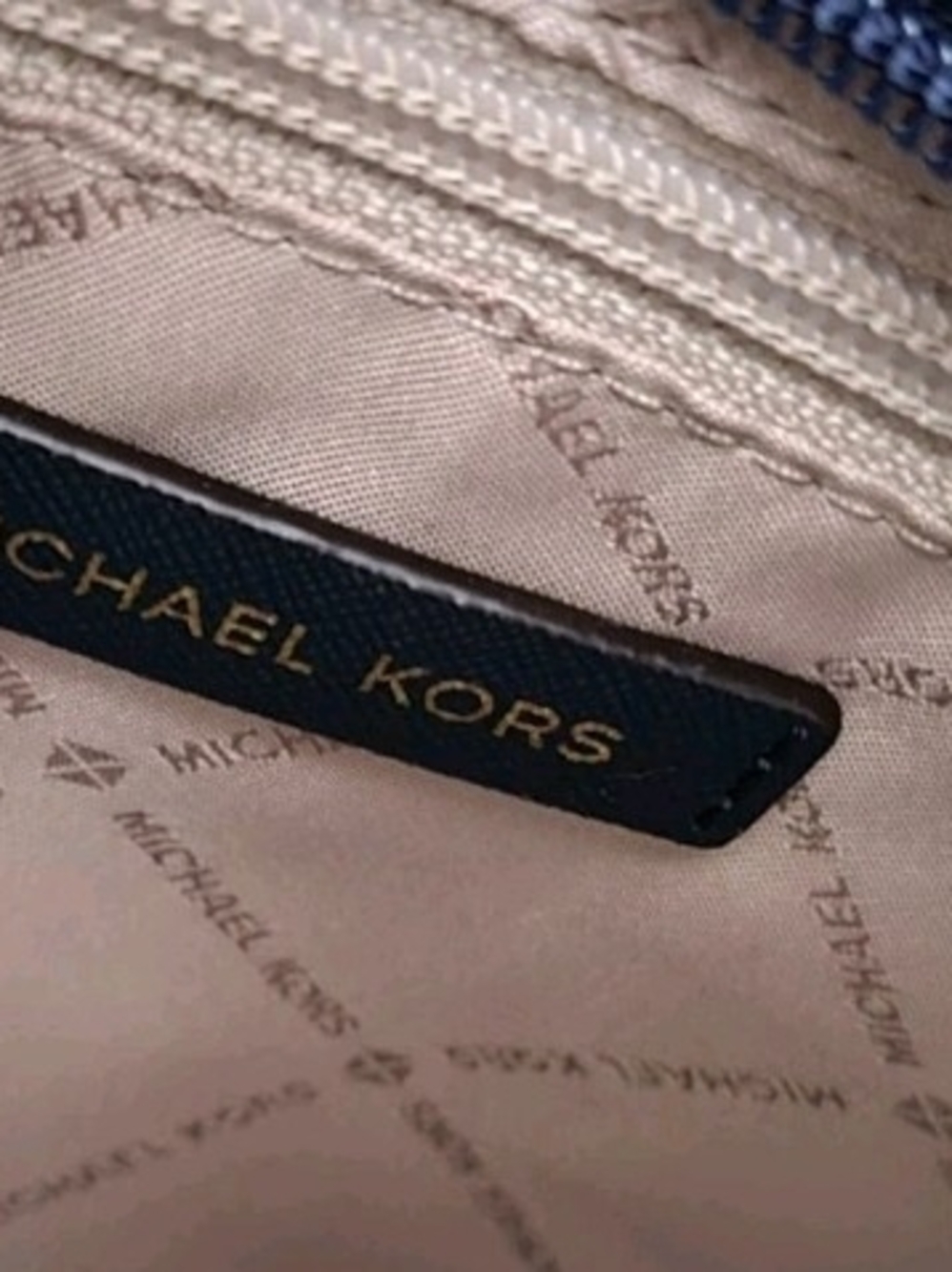 Michael Kors Navy Saffiano Leather Chain-Handle Tote **Authentic** - Picture 4 of 8